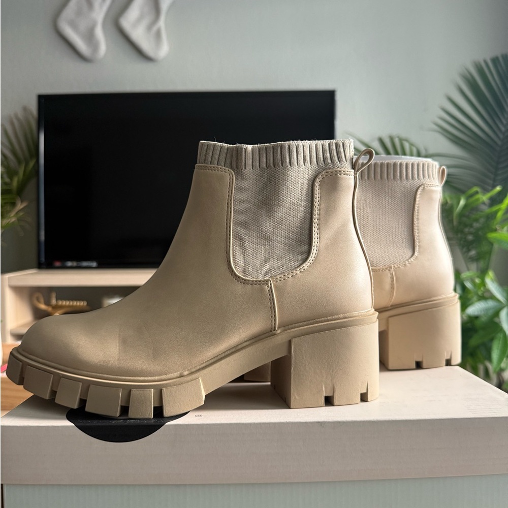 Chunky Tan Ankle Boots